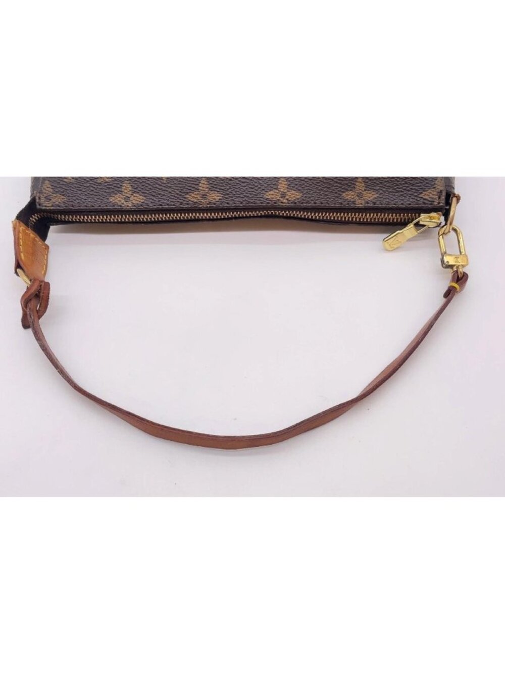 Authentic Louis Vuitton Pochette Accessoires Monogram Canvas Shoulder Bag - Picture 8 of 15